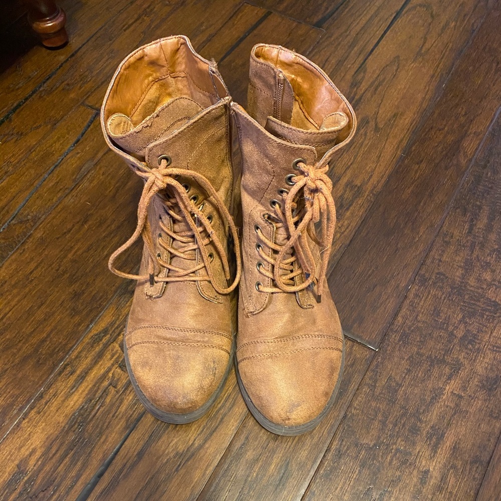 Rustic Lace-Up Combat Boots